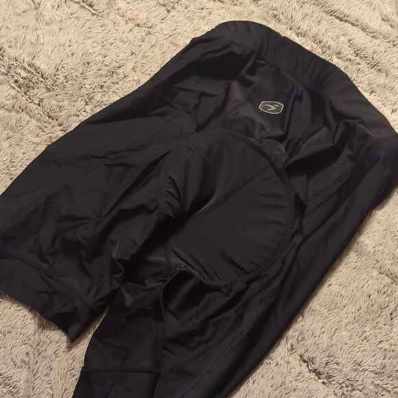 Sugoi Men's Classic Bike Shorts And Cycling Vest - Picture 11 of 14